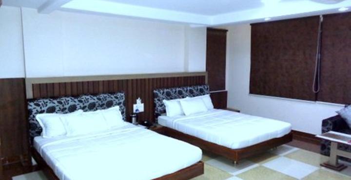 Hotel Shree Vinayak Palace Bhopal Bagian luar foto