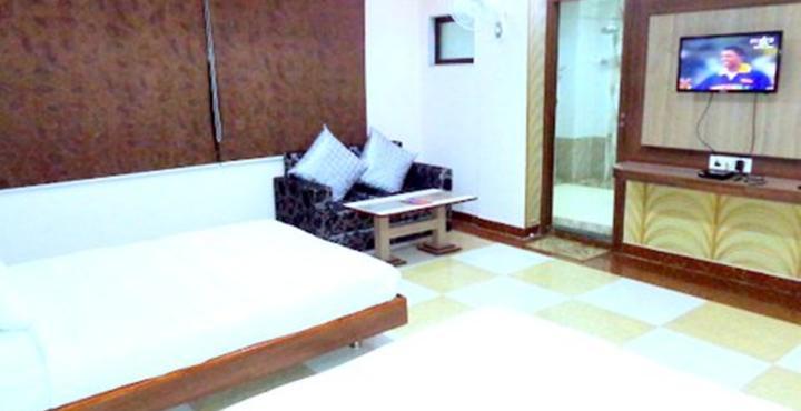 Hotel Shree Vinayak Palace Bhopal Bagian luar foto